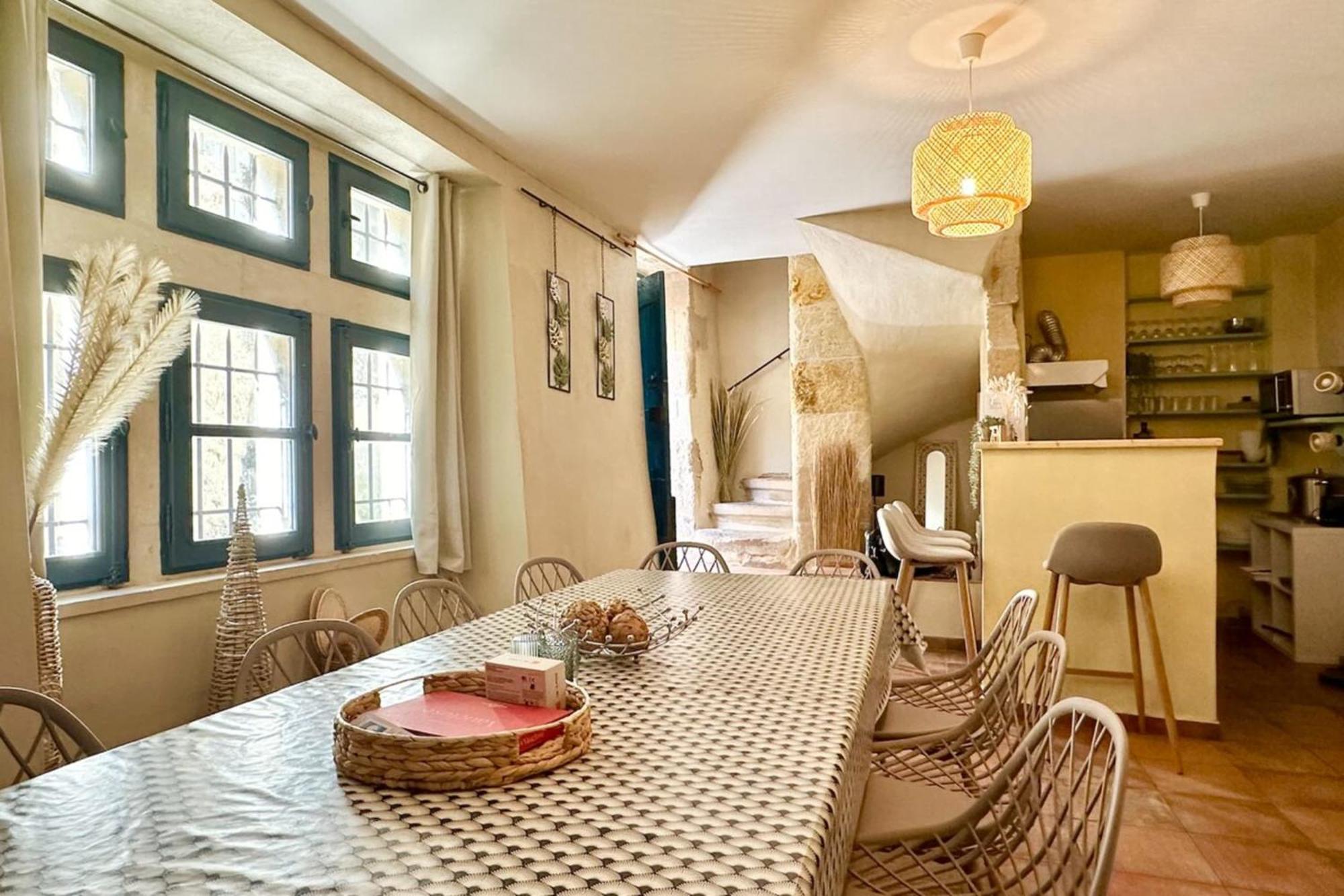 Maison Cosy Lodge 15 P Clim Wifi Cour Garage Montfrin ภายนอก รูปภาพ